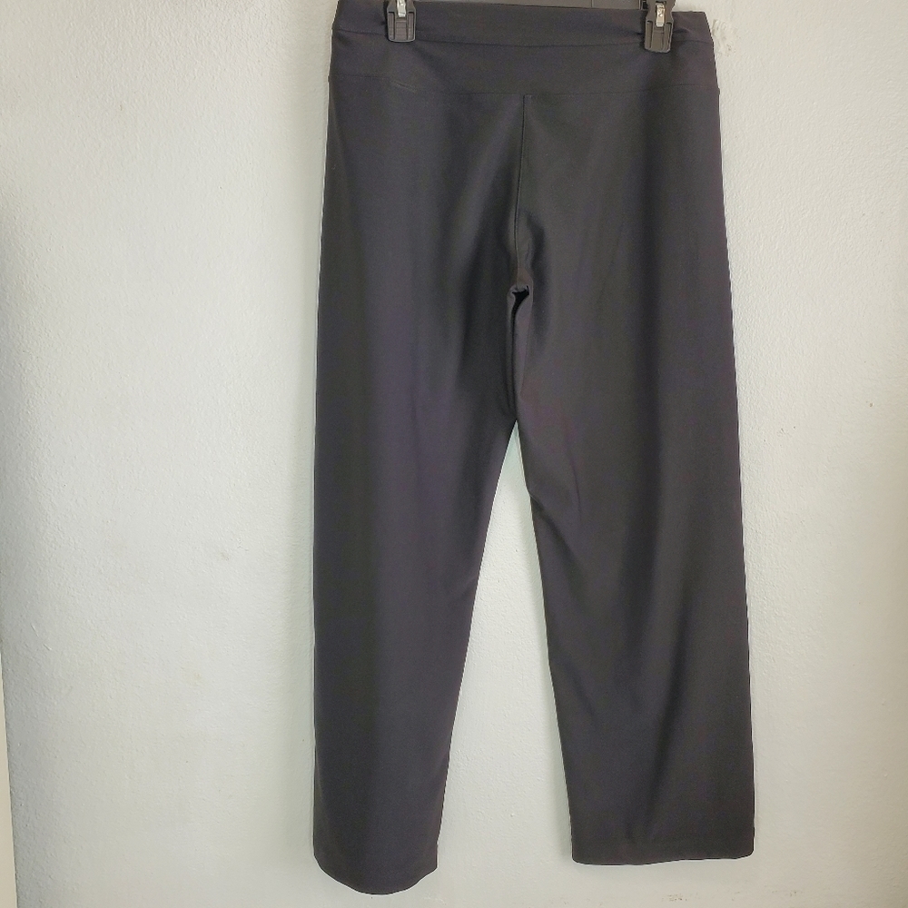 🌸The North Face | Straight Leg‎ Legging - Picture 3 of 7
